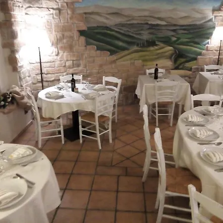 Antica Badia 酒店 渥尔特拉