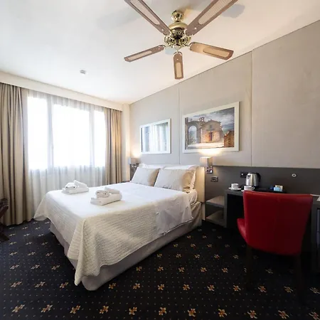 Hotel Antica Badia 3*